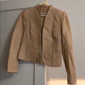 Collarless puffed-sleeve blazer